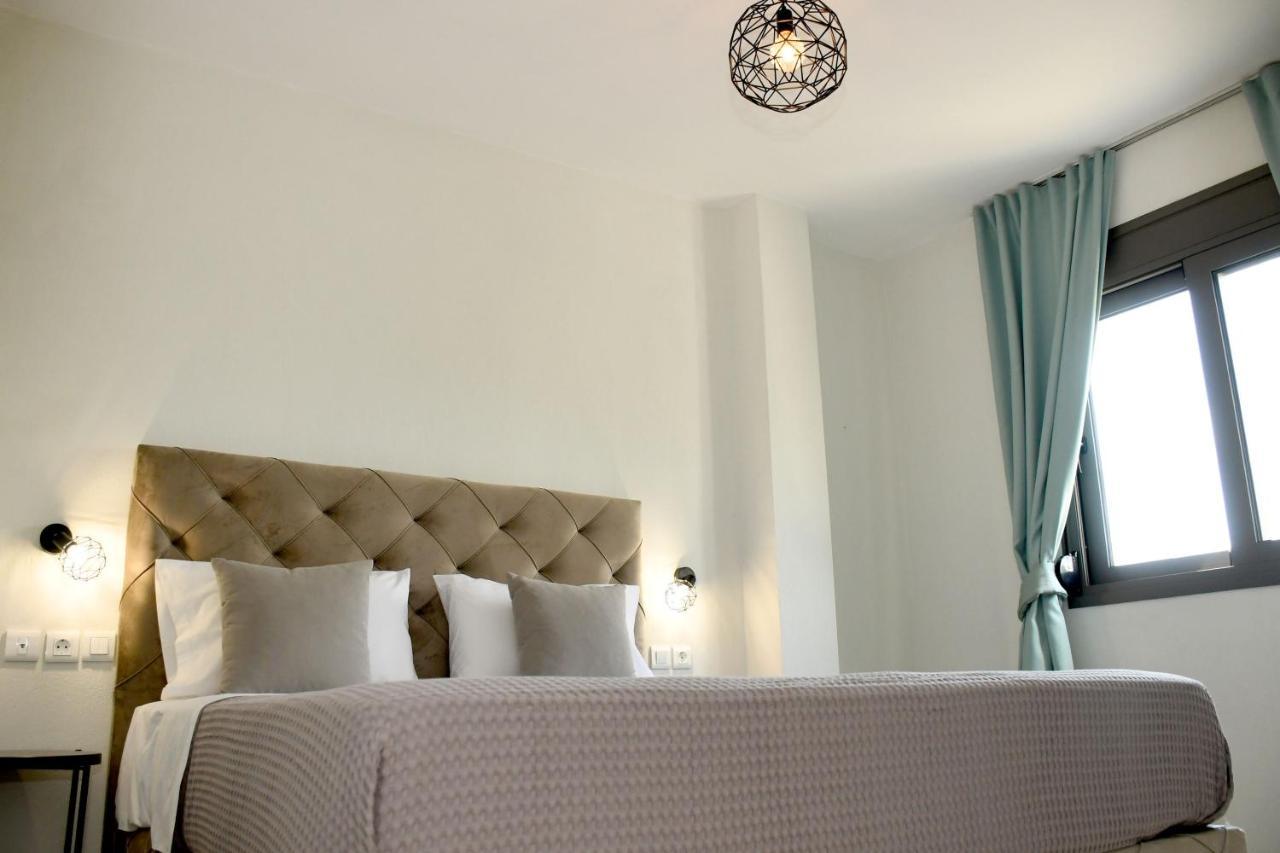 Theano Luxury Suites Nikiti Kültér fotó