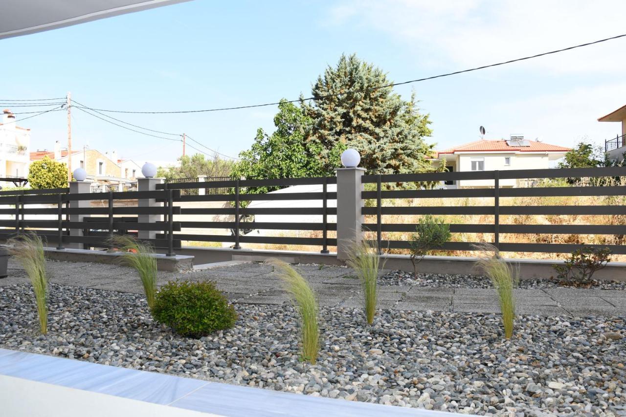 Theano Luxury Suites Nikiti Kültér fotó