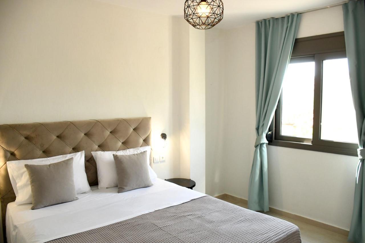 Theano Luxury Suites Nikiti Kültér fotó