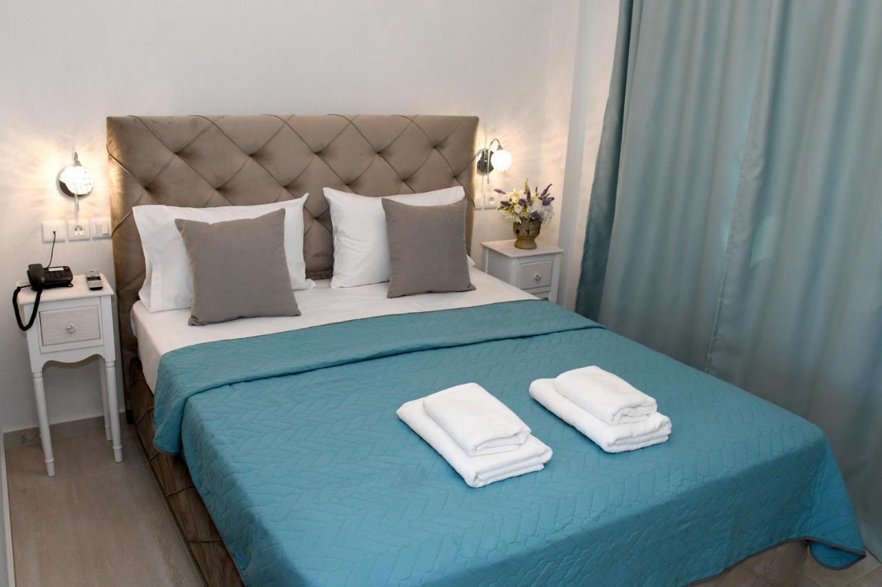 Theano Luxury Suites Nikiti Kültér fotó